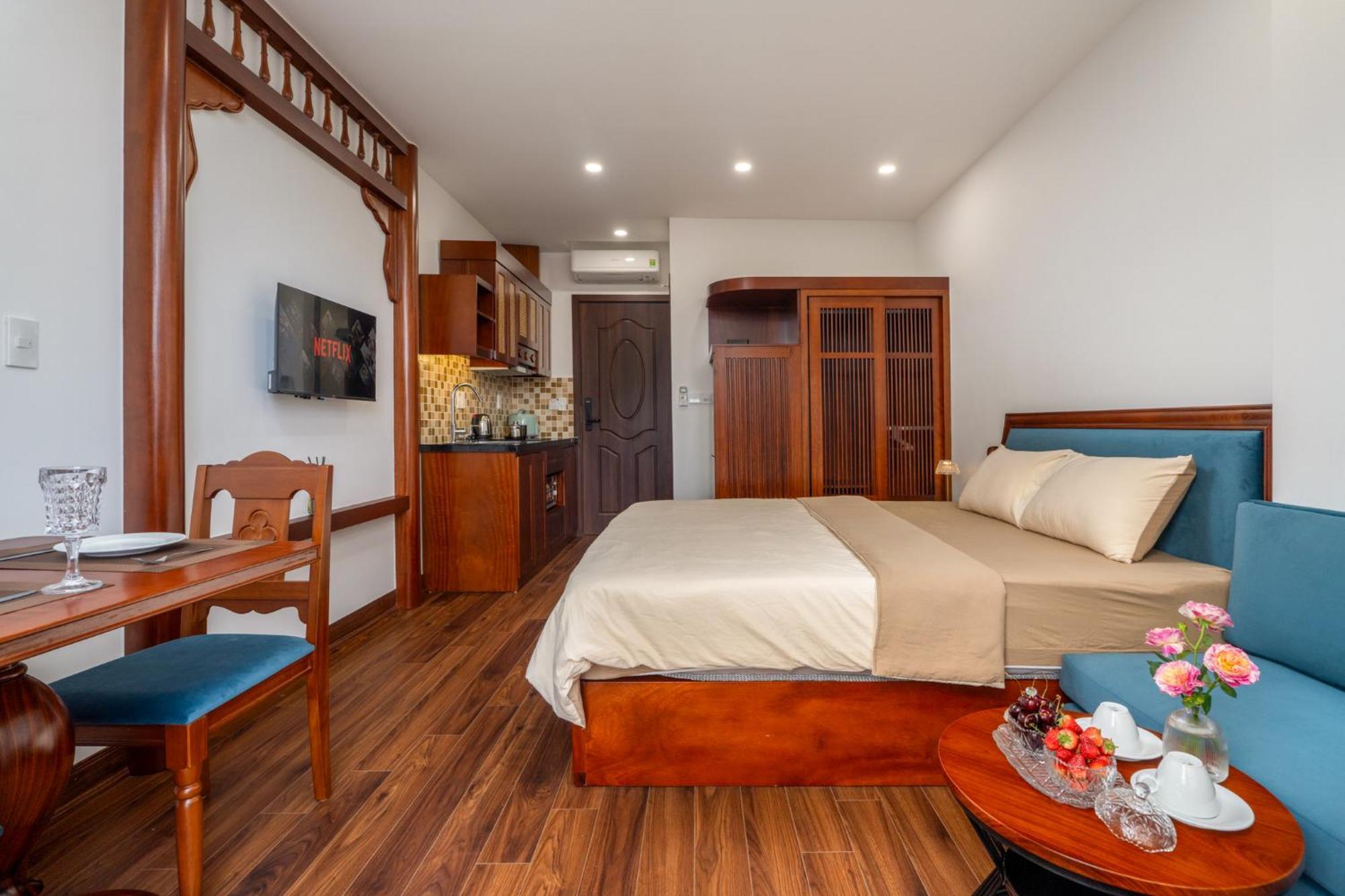 Homestay Evelyn Indochine Chic In Hanoi