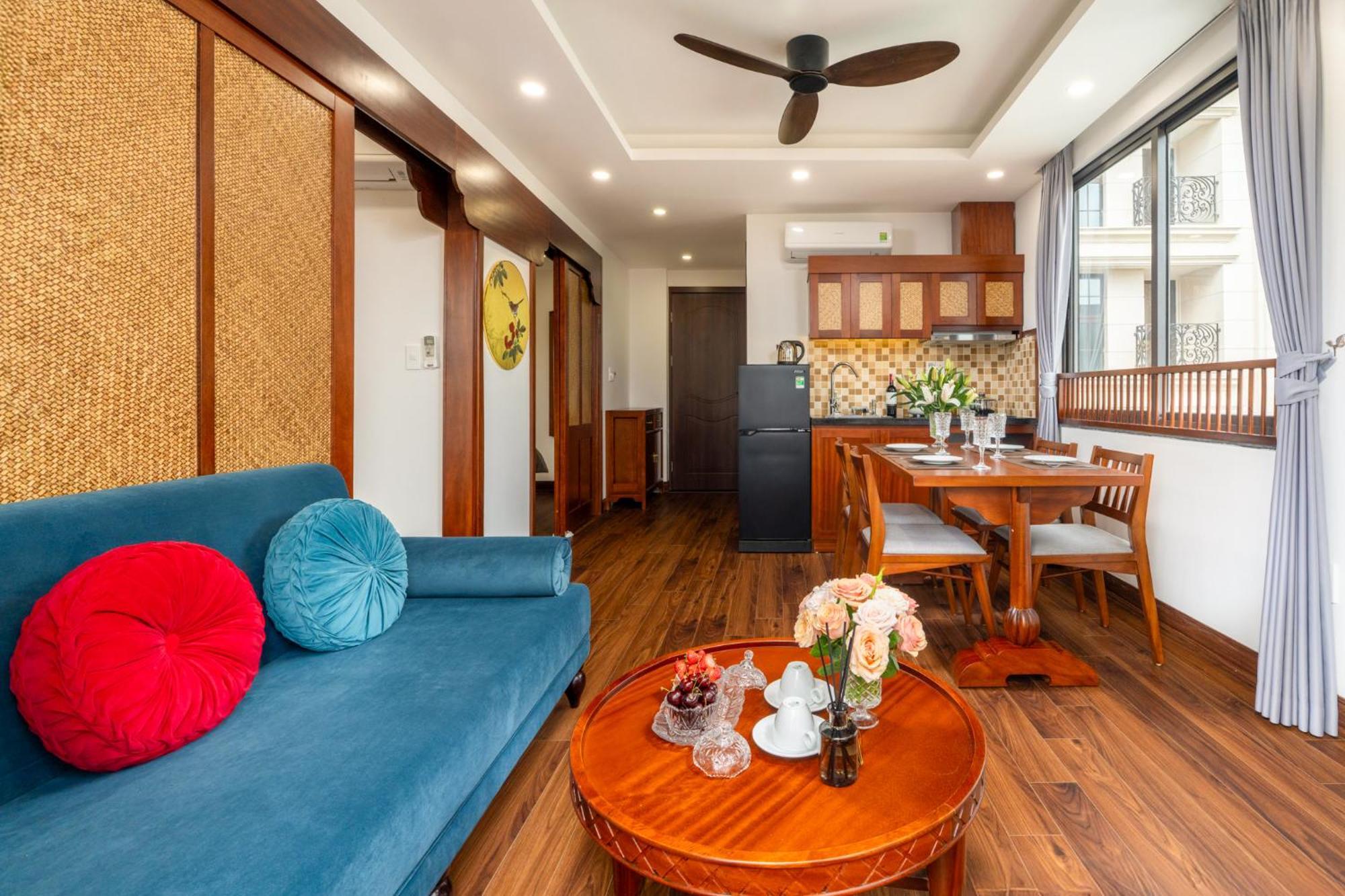 Evelyn Indochine Chic In Homestay *